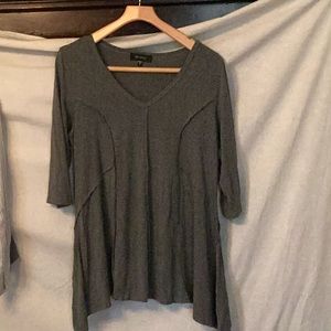 Karen Kane grey tunic
